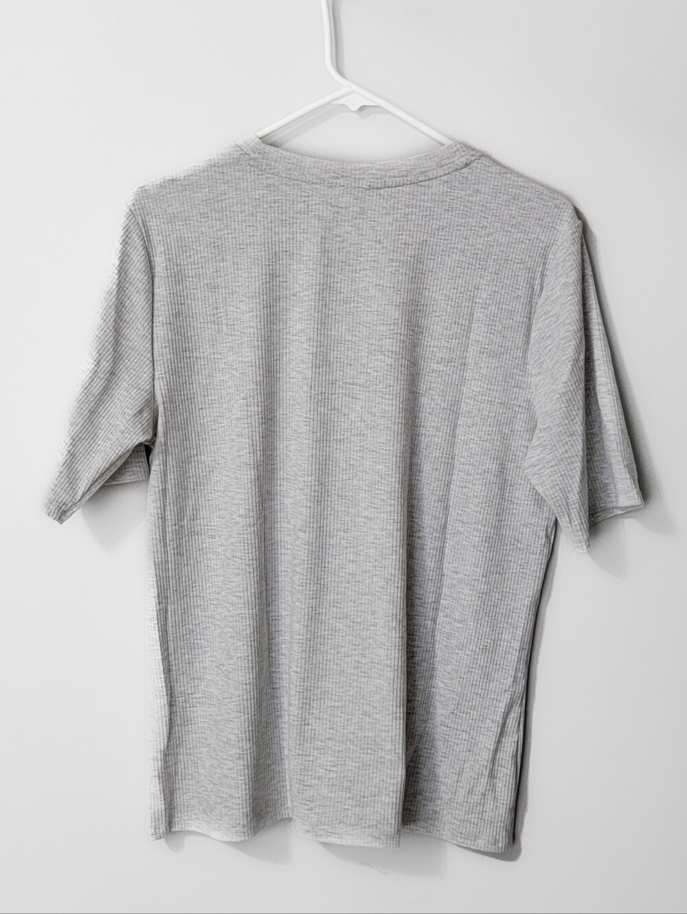 Simply Vera Vera Wang Light Gray Short Sleeve Crew Neck Tee Size XL - Picture 2 of 6